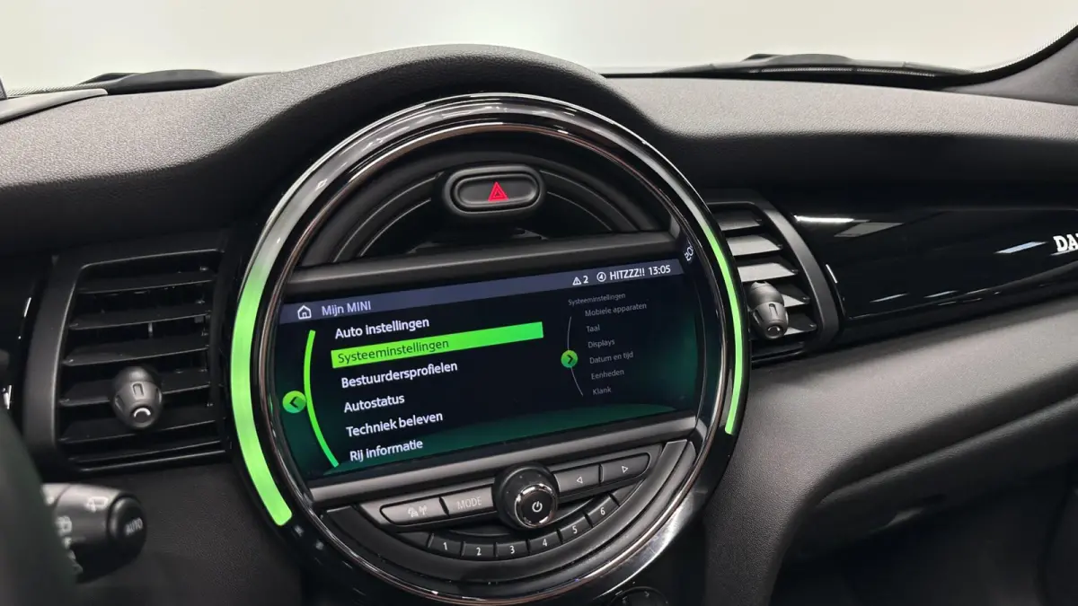 Mini 1.5 Dalston Edition JCW H&K PANO LEER CAMERA CRUISE NAVI CARPLAY.