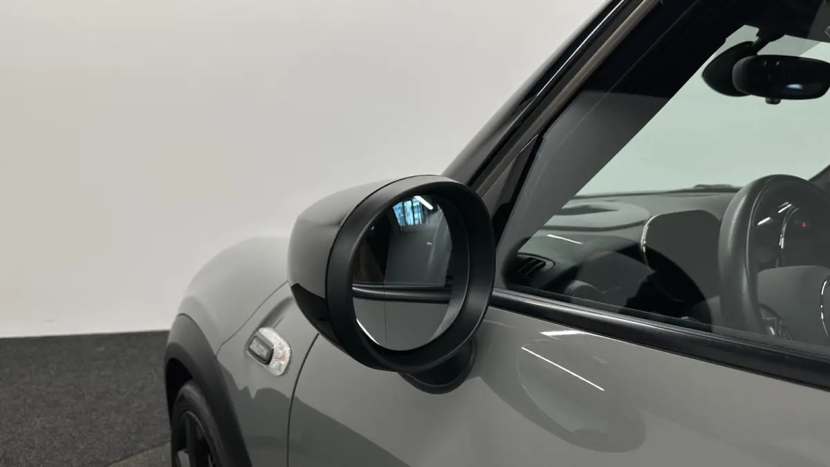 Mini 1.5 Dalston Edition JCW H&K PANO LEER CAMERA CRUISE NAVI CARPLAY.