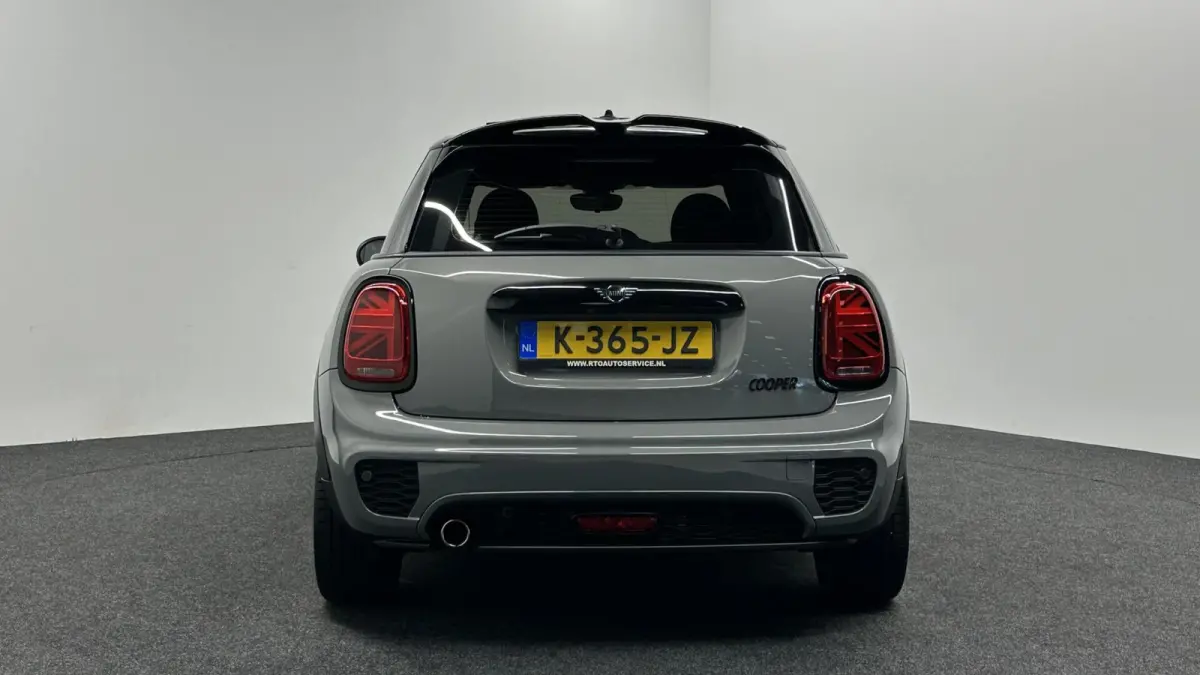 Mini 1.5 Dalston Edition JCW H&K PANO LEER CAMERA CRUISE NAVI CARPLAY.