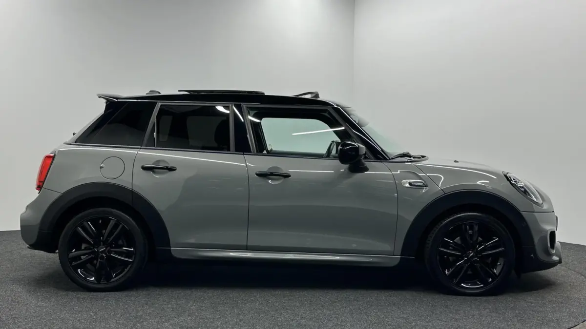 Mini 1.5 Dalston Edition JCW H&K PANO LEER CAMERA CRUISE NAVI CARPLAY.