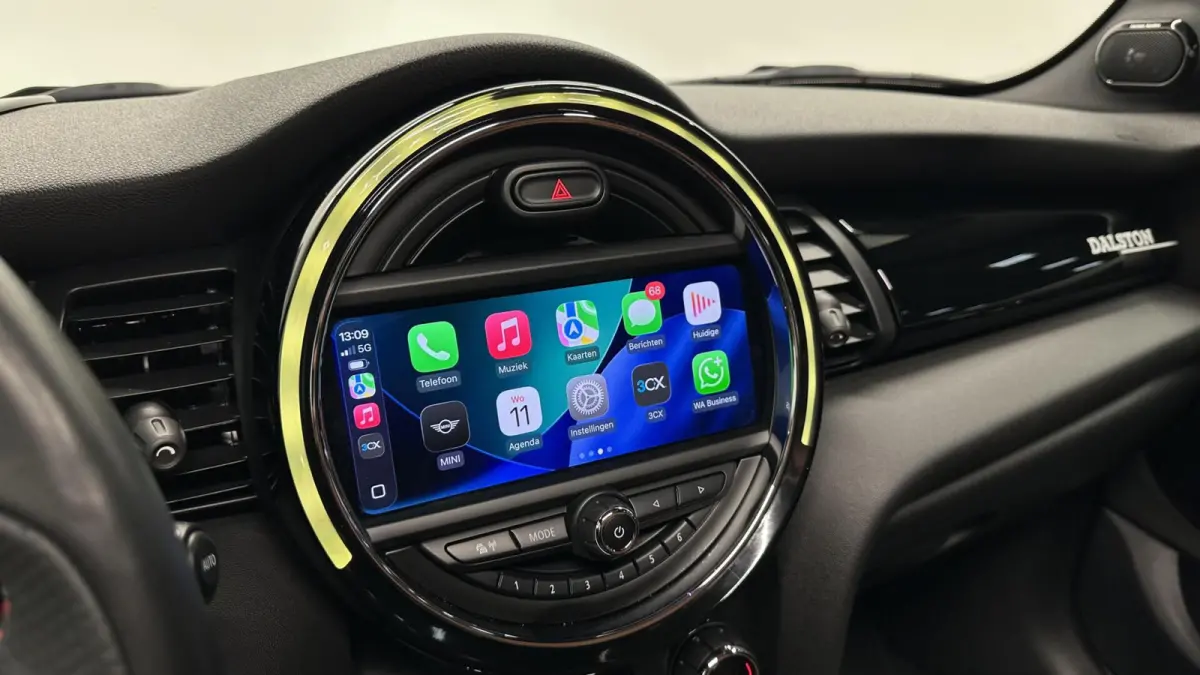 Mini 1.5 Dalston Edition JCW H&K PANO LEER CAMERA CRUISE NAVI CARPLAY.