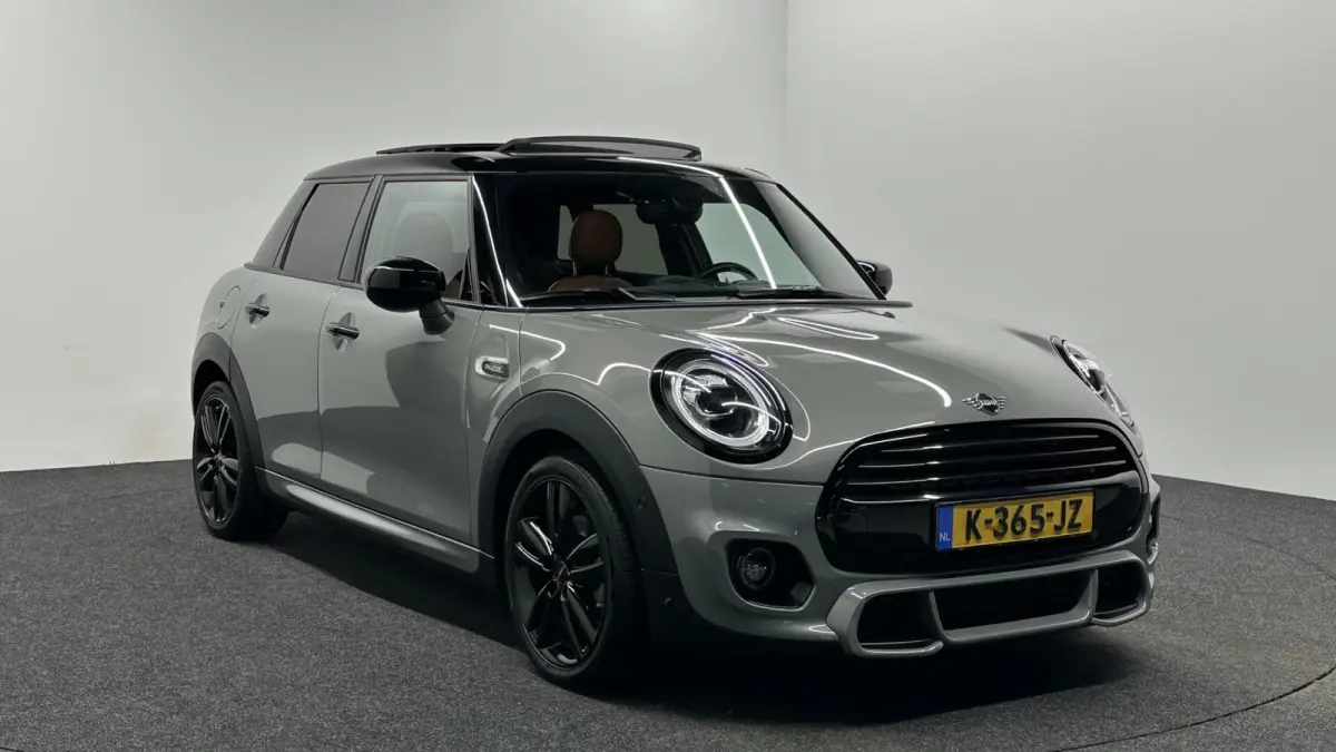 Mini 1.5 Dalston Edition JCW H&K PANO LEER CAMERA CRUISE NAVI CARPLAY.