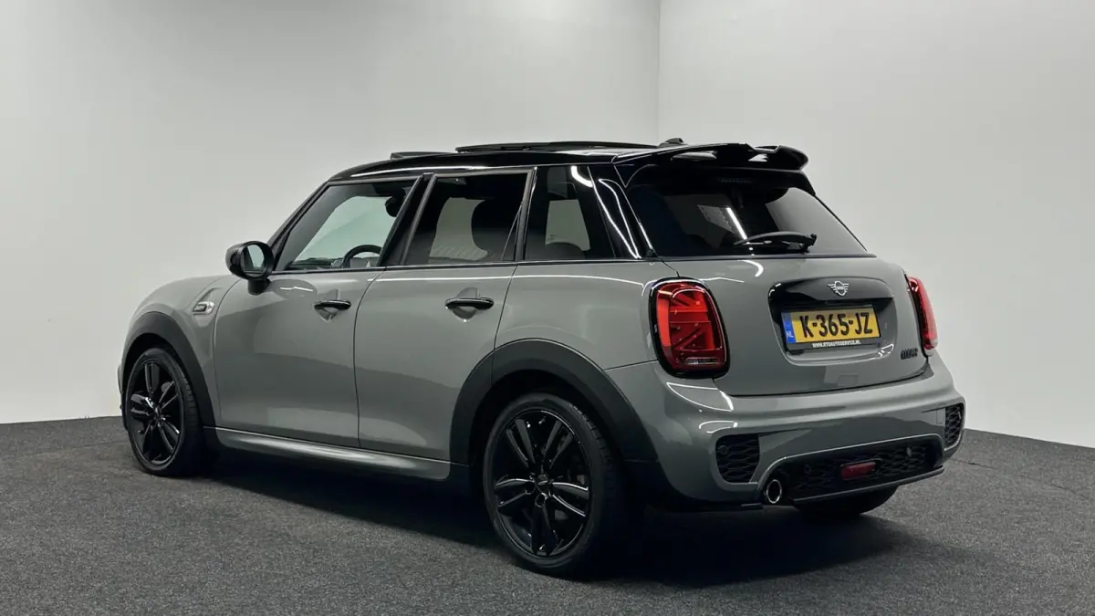 Mini 1.5 Dalston Edition JCW H&K PANO LEER CAMERA CRUISE NAVI CARPLAY.