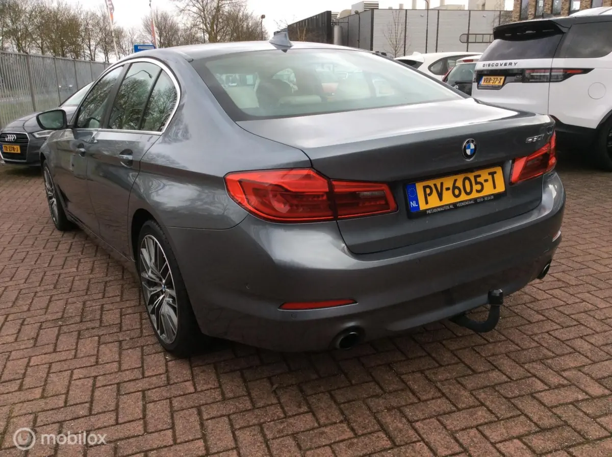 530i High Executive Nav Camera 19"lm vlg Sport st