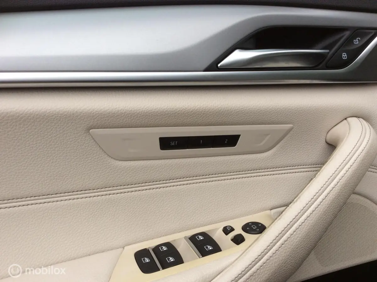 530i High Executive Nav Camera 19"lm vlg Sport st