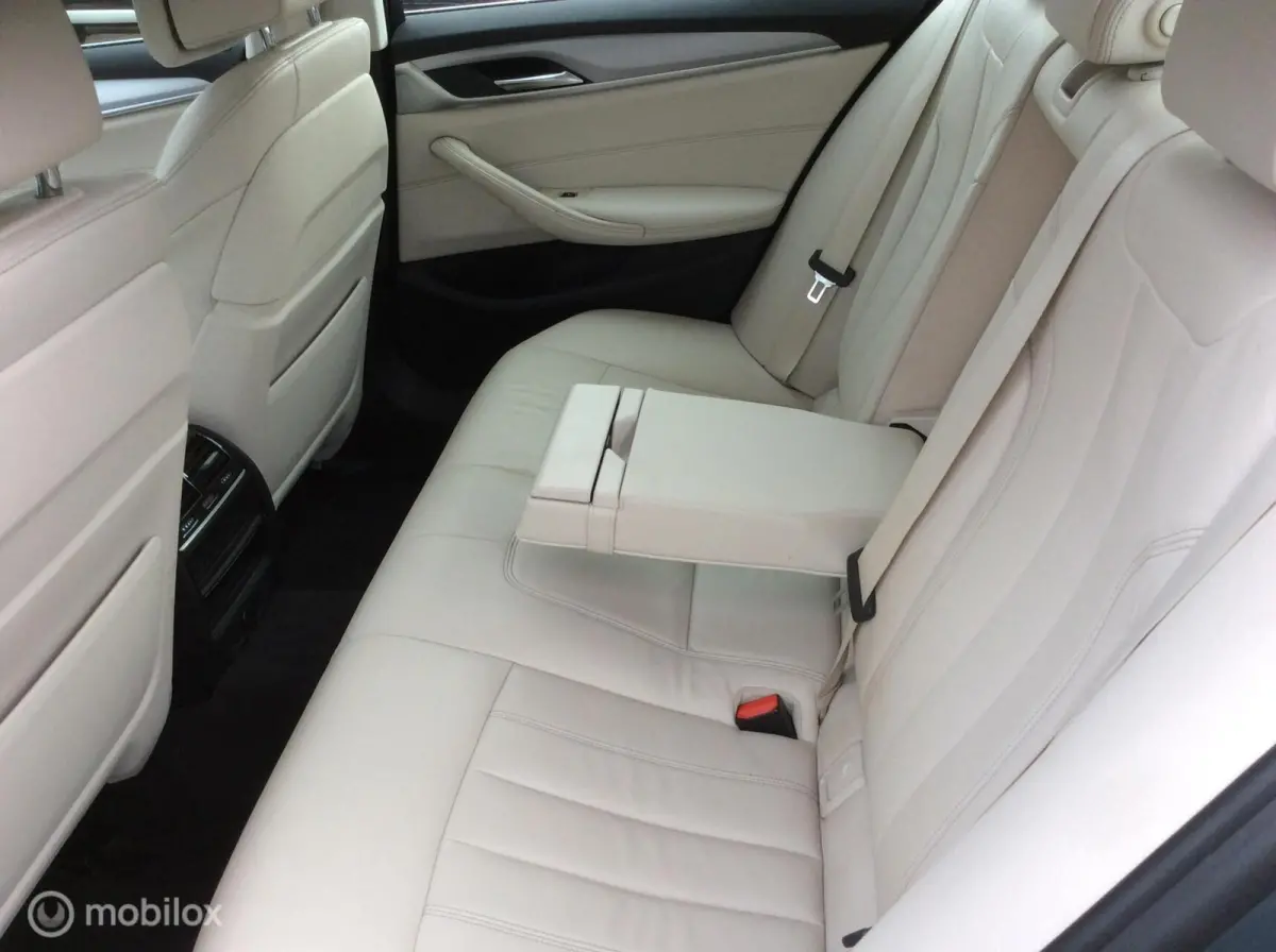 530i High Executive Nav Camera 19"lm vlg Sport st