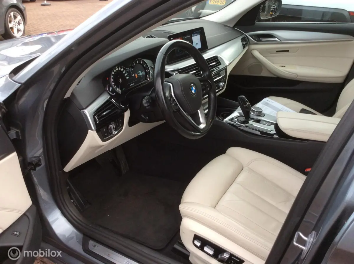 530i High Executive Nav Camera 19"lm vlg Sport st
