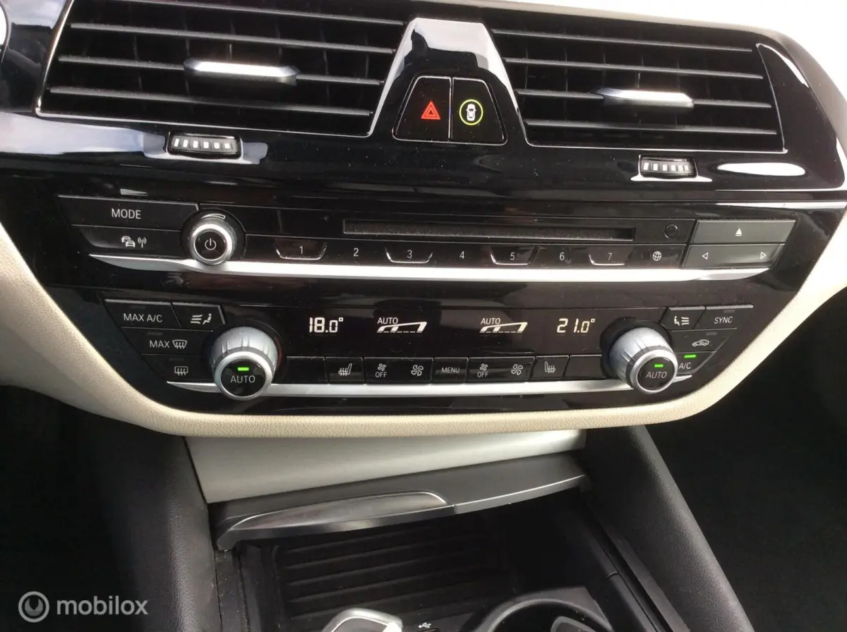 530i High Executive Nav Camera 19"lm vlg Sport st