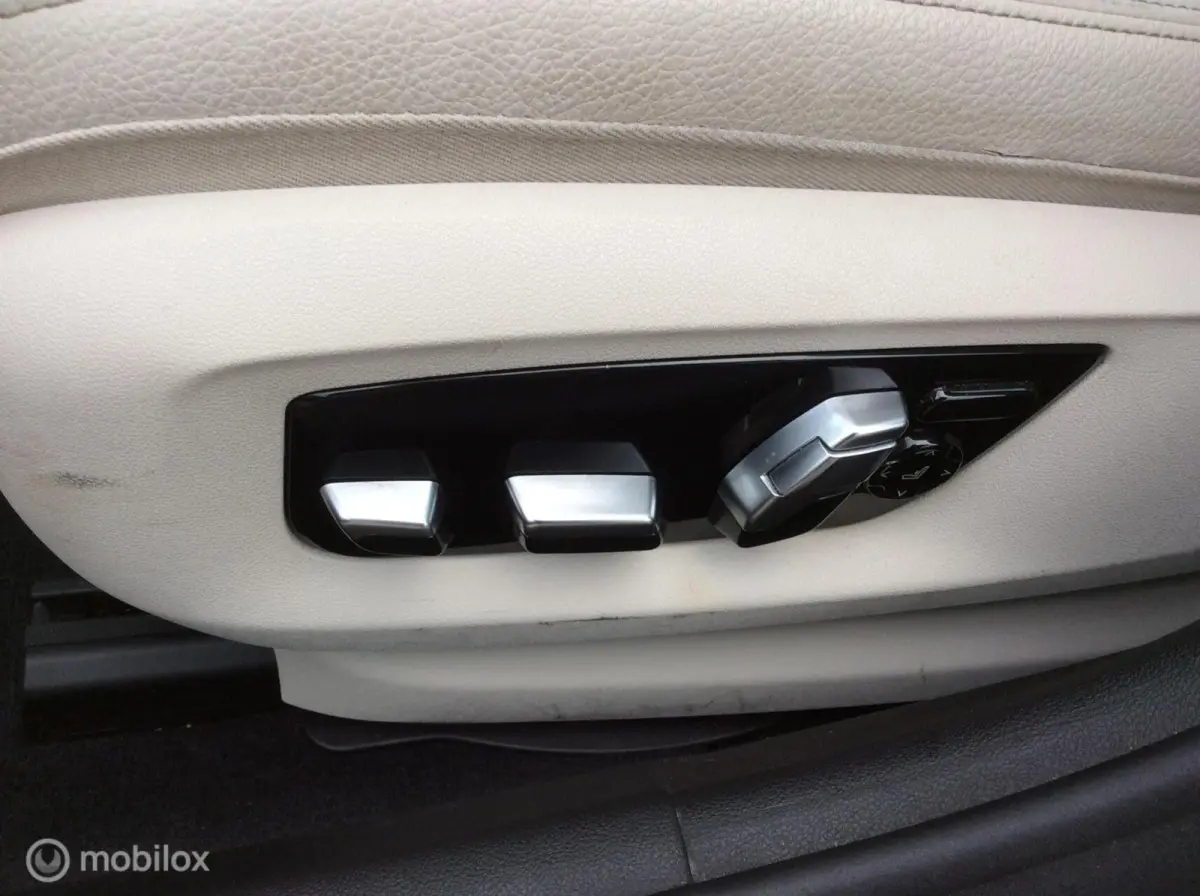 530i High Executive Nav Camera 19"lm vlg Sport st