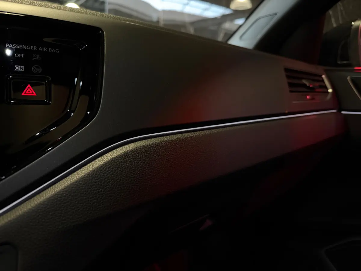 1.0 TSI R-Line Pano|Sfeer|IQ-light|Cam