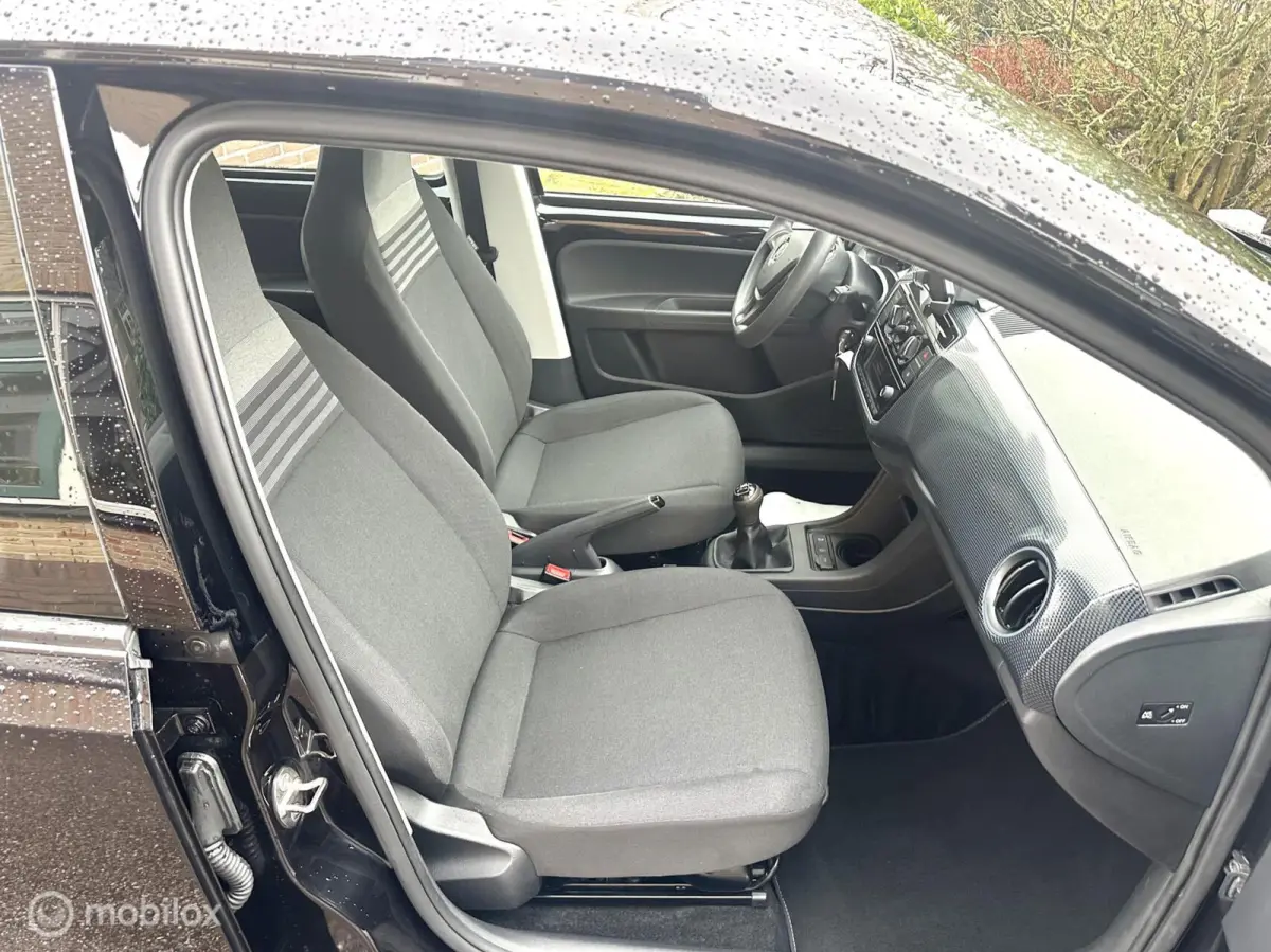 Up! 1.0 BMT move up! AIRCO BLUETOOTH ELEKTRISCH PAKKET ZEER ZUINIG WEINIG KILOMETERS!!