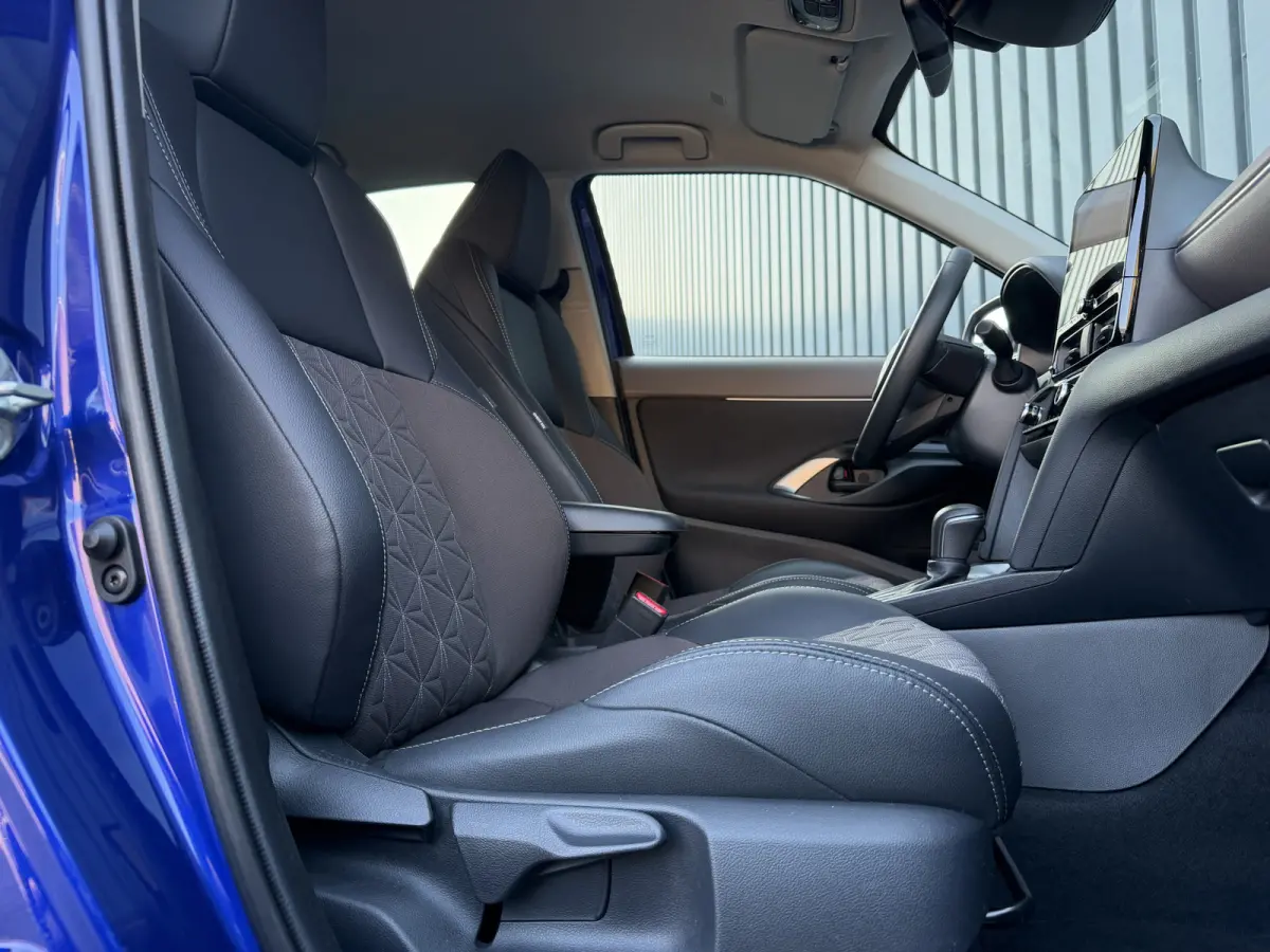 1.5 Hybrid 130 Executive / Bi tone | BSM | Head-up display | PDC V+A | Rijklaar!!