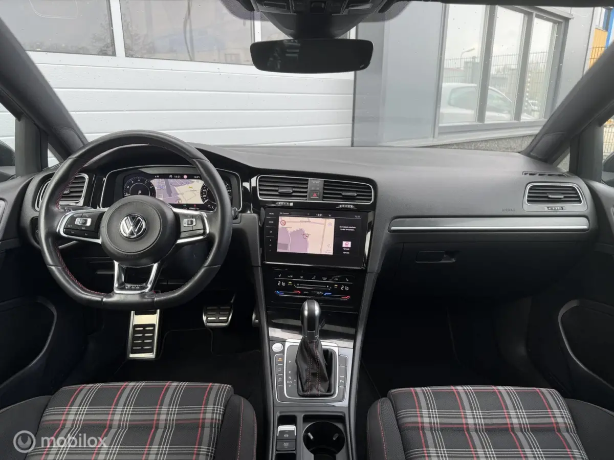 2.0 TSI GTI / DSG /Pano / Virtual / Trekhaak