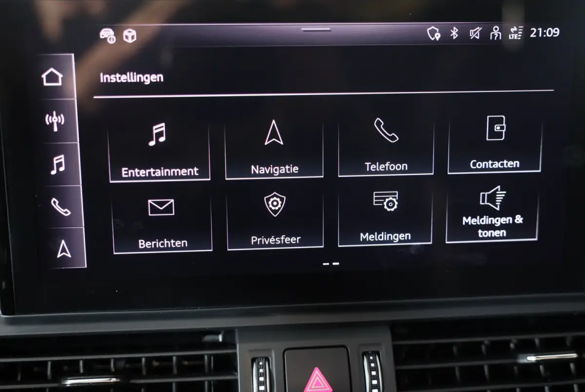 55 TFSI e Quattro SQ5 Look / Massage / Acc / 360 Camera / Navi / Lane Assist / Virtual Cockpit / Open Pano / Led / 22 Inch
