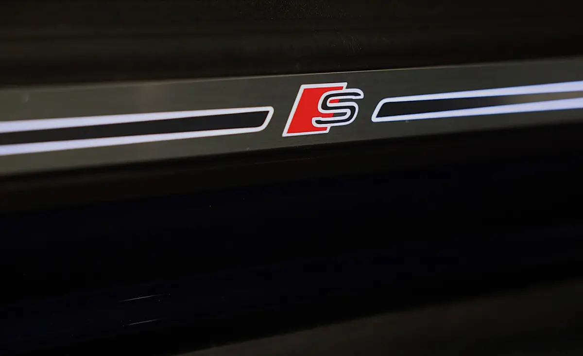 55 TFSI e Quattro SQ5 Look / Massage / Acc / 360 Camera / Navi / Lane Assist / Virtual Cockpit / Open Pano / Led / 22 Inch