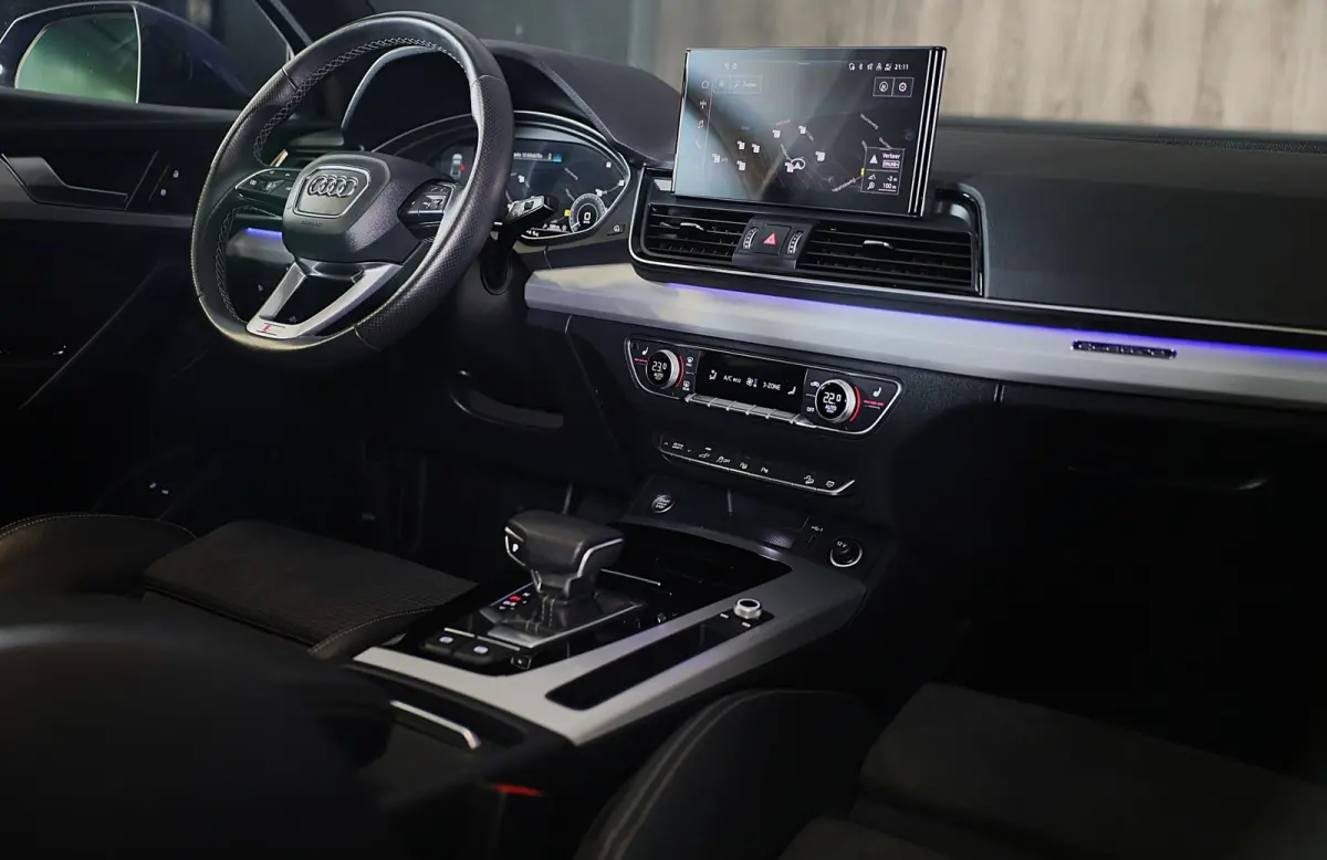 55 TFSI e Quattro SQ5 Look / Massage / Acc / 360 Camera / Navi / Lane Assist / Virtual Cockpit / Open Pano / Led / 22 Inch