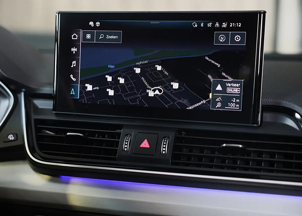 55 TFSI e Quattro SQ5 Look / Massage / Acc / 360 Camera / Navi / Lane Assist / Virtual Cockpit / Open Pano / Led / 22 Inch