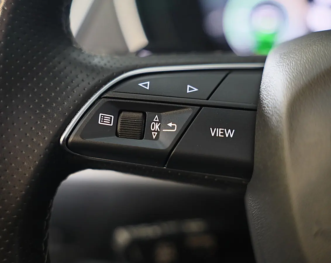 55 TFSI e Quattro SQ5 Look / Massage / Acc / 360 Camera / Navi / Lane Assist / Virtual Cockpit / Open Pano / Led / 22 Inch