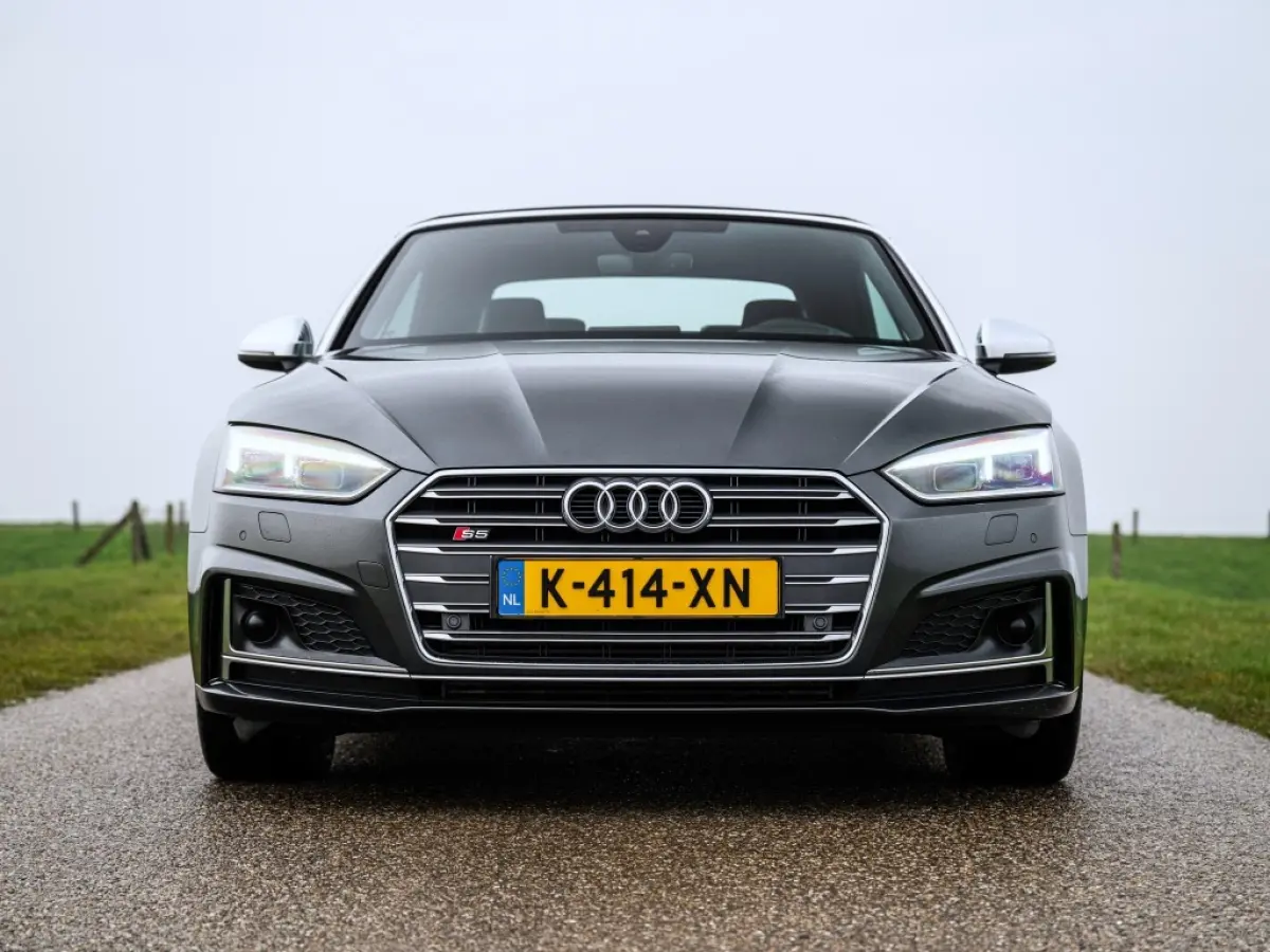 3.0 TFSI PL+ RS Zetels ACC