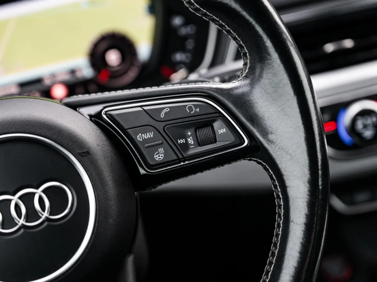 3.0 TFSI PL+ RS Zetels ACC