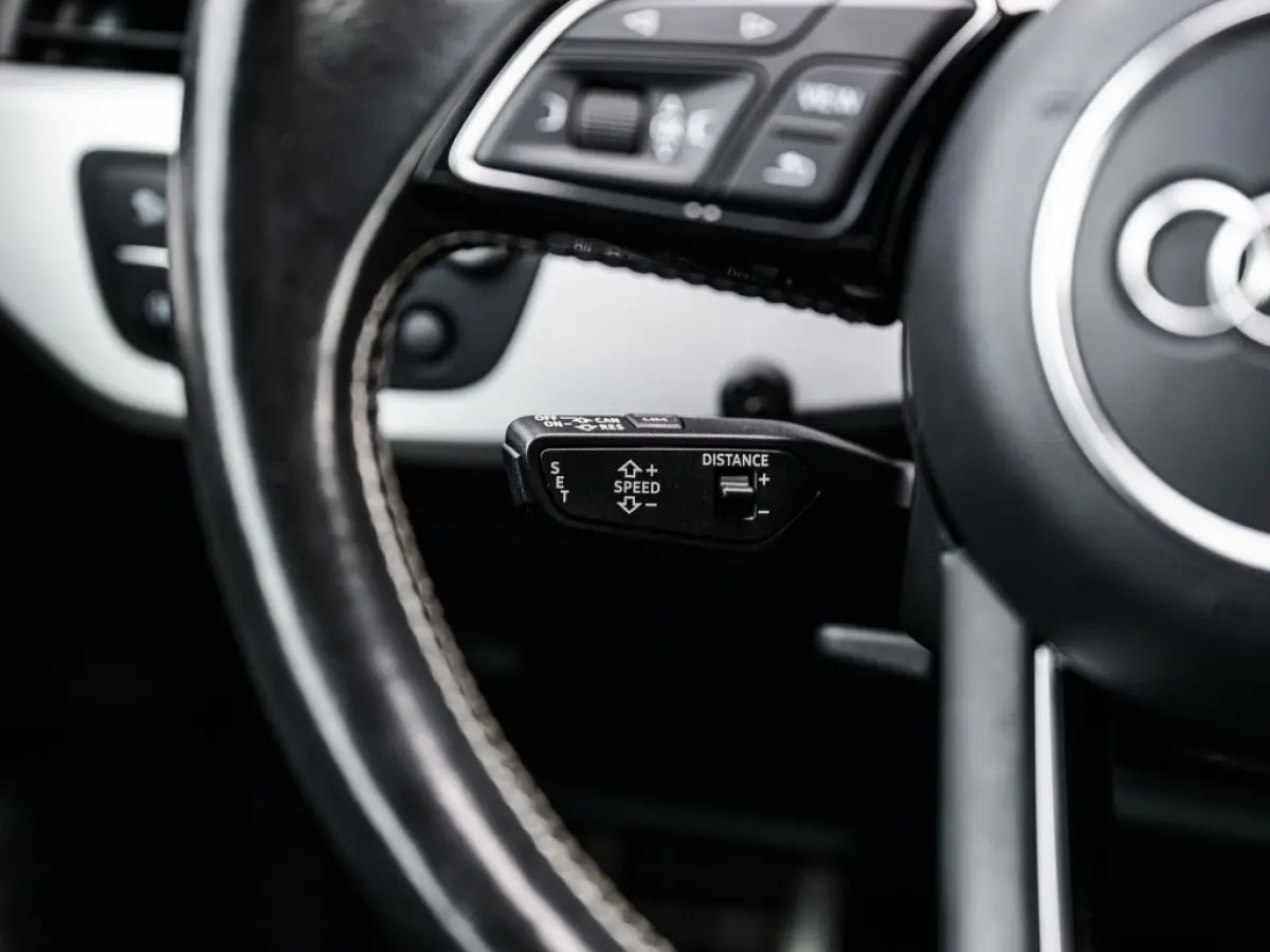 3.0 TFSI PL+ RS Zetels ACC