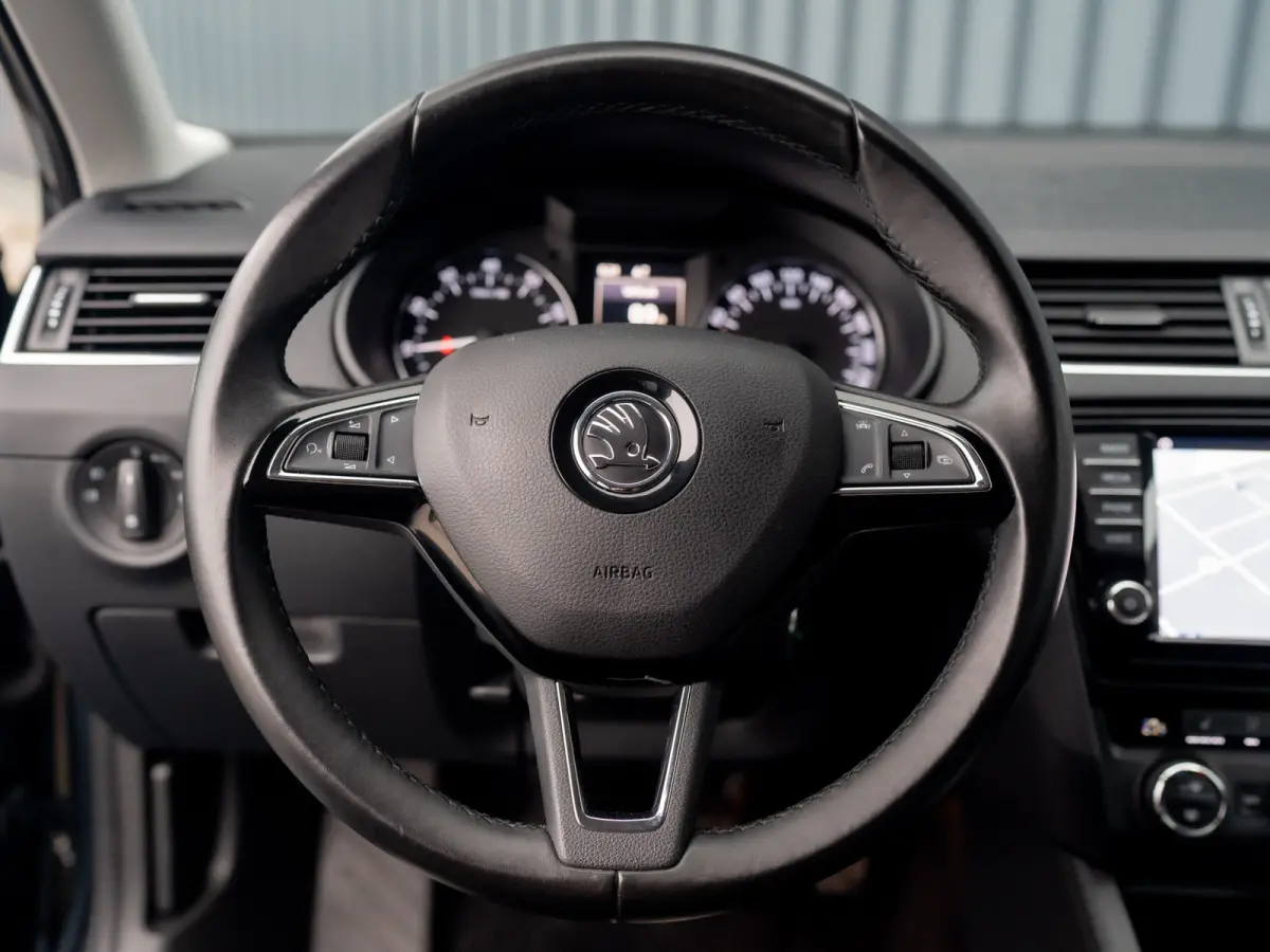 1.0 TSI Greentech Style Business Prijs Rijklaar!!