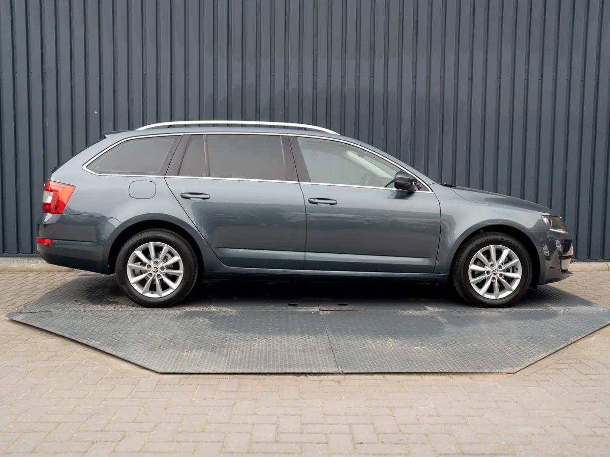 1.0 TSI Greentech Style Business Prijs Rijklaar!!