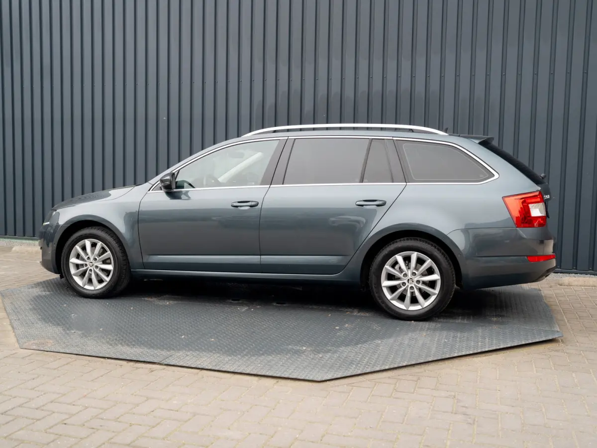 1.0 TSI Greentech Style Business Prijs Rijklaar!!