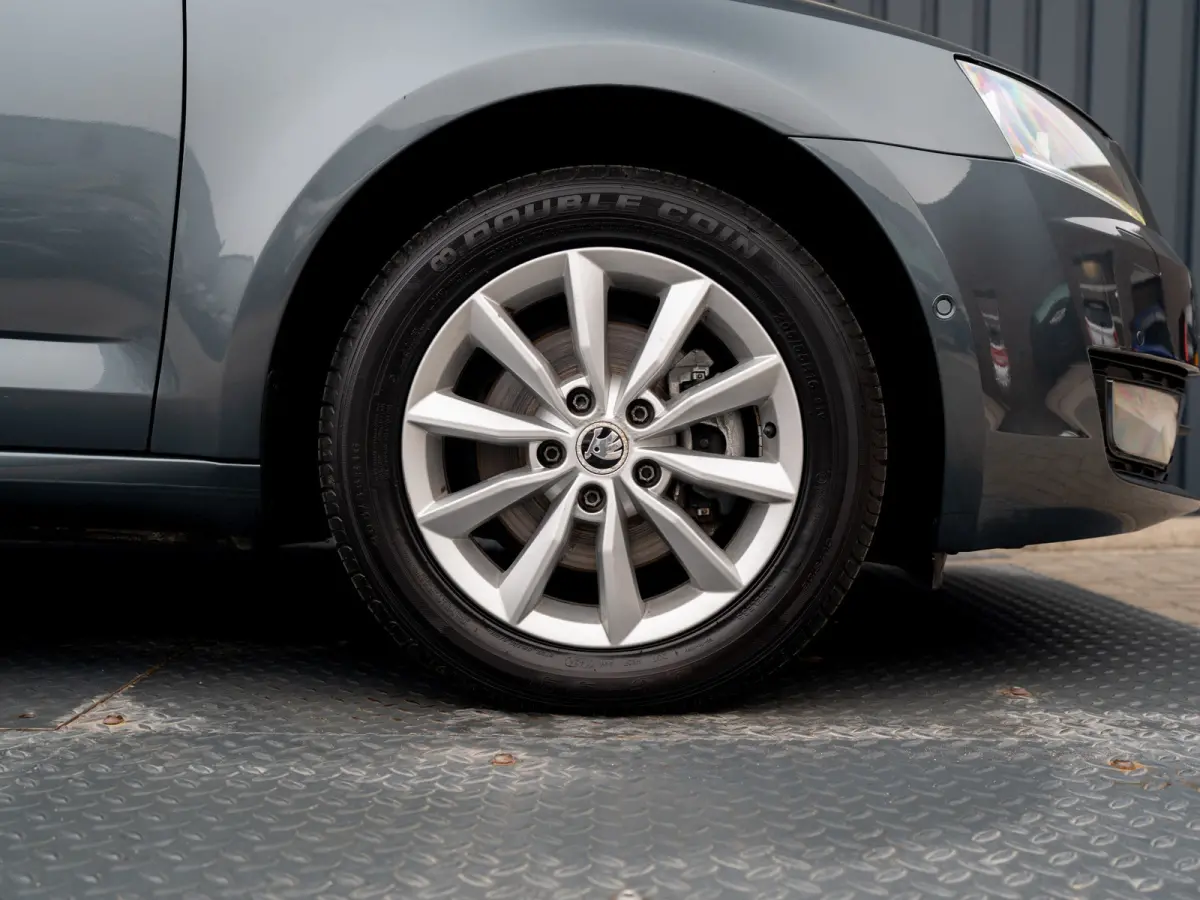1.0 TSI Greentech Style Business Prijs Rijklaar!!