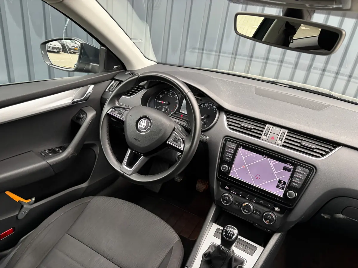1.0 TSI Greentech Style Business Prijs Rijklaar!!