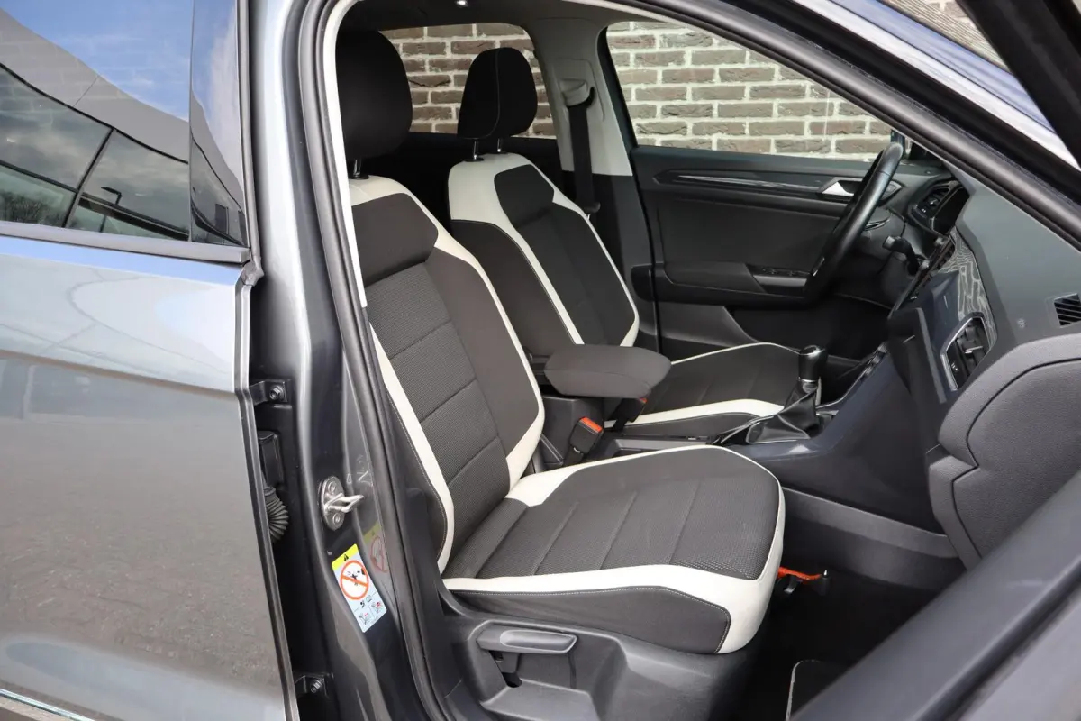 1.5 TSI 150pk Sport | Panoramadak | Beats Audio | Navigatie