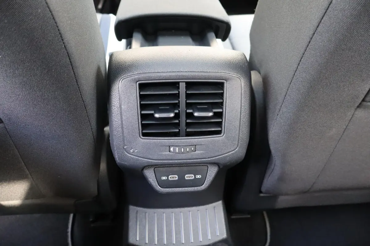 1.5 TSI 150pk Sport | Panoramadak | Beats Audio | Navigatie