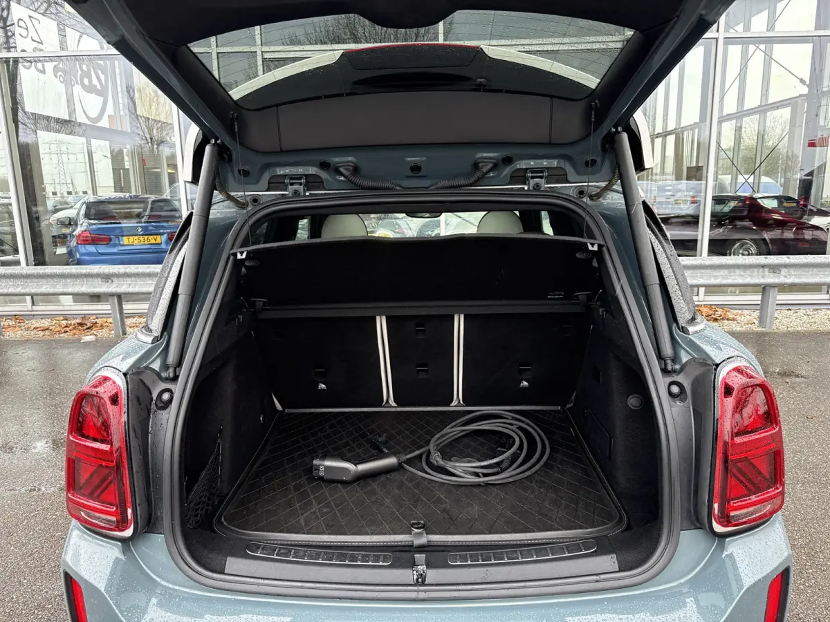 Mini 2.0 Cooper ALL4 Chili Northwood | Pano | Head up | Leder | Clima