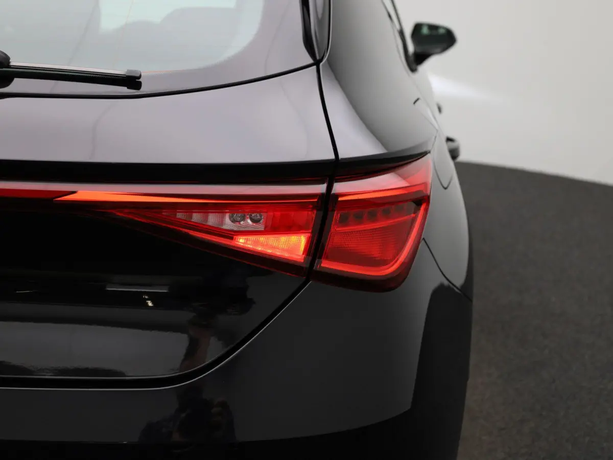 1.0 TSI Reference | LED | CLIMATE CONTROL | APPLE CARPLAY / ANDROID AUTO