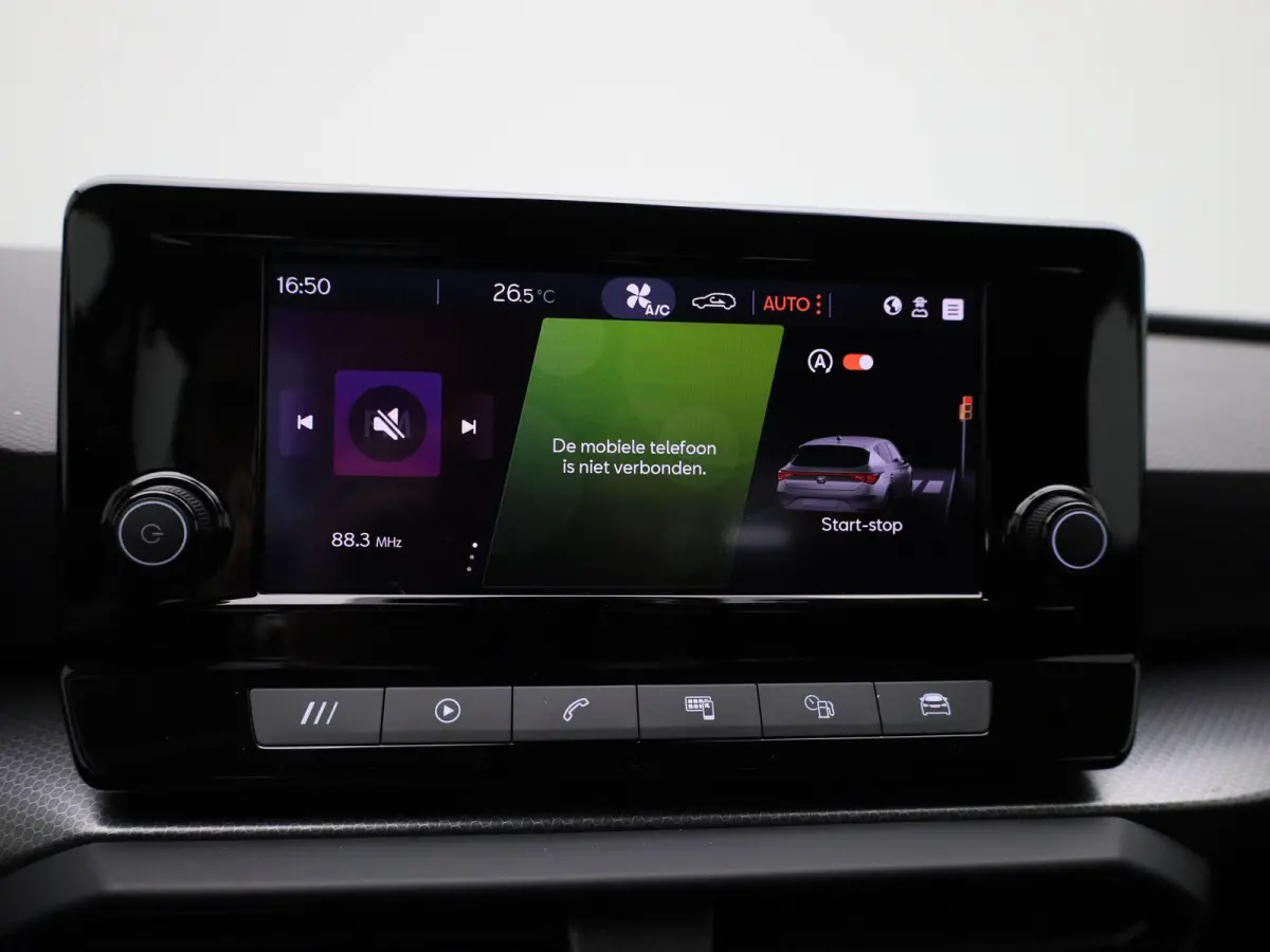 1.0 TSI Reference | LED | CLIMATE CONTROL | APPLE CARPLAY / ANDROID AUTO