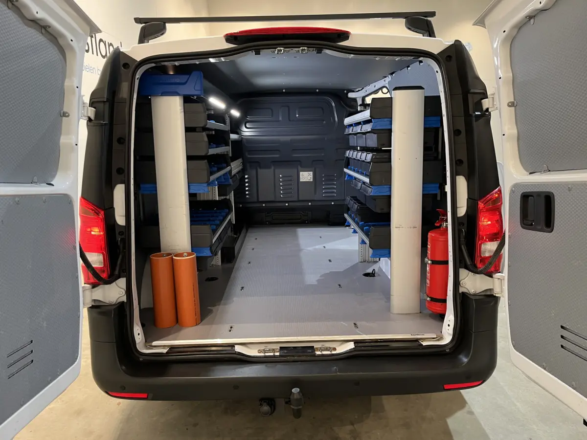 114 CDI Lang / Euro 6 / Servicebus / Sortimo inrichting / Airco / Cruise Control / Trekhaak / PDC / 3-Zits /