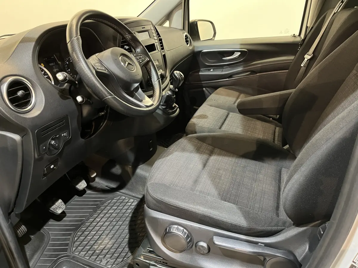 114 CDI Lang / Euro 6 / Servicebus / Sortimo inrichting / Airco / Cruise Control / Trekhaak / PDC / 3-Zits /
