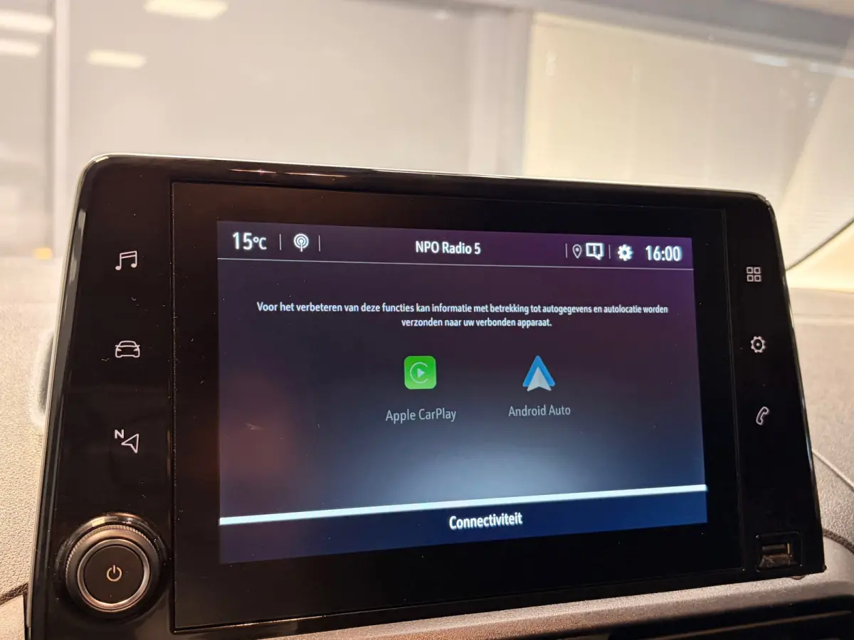 1.5D L1H1 Edition AUTOMAAT | SCHUIFDEUR | CRUISE | NAVI |