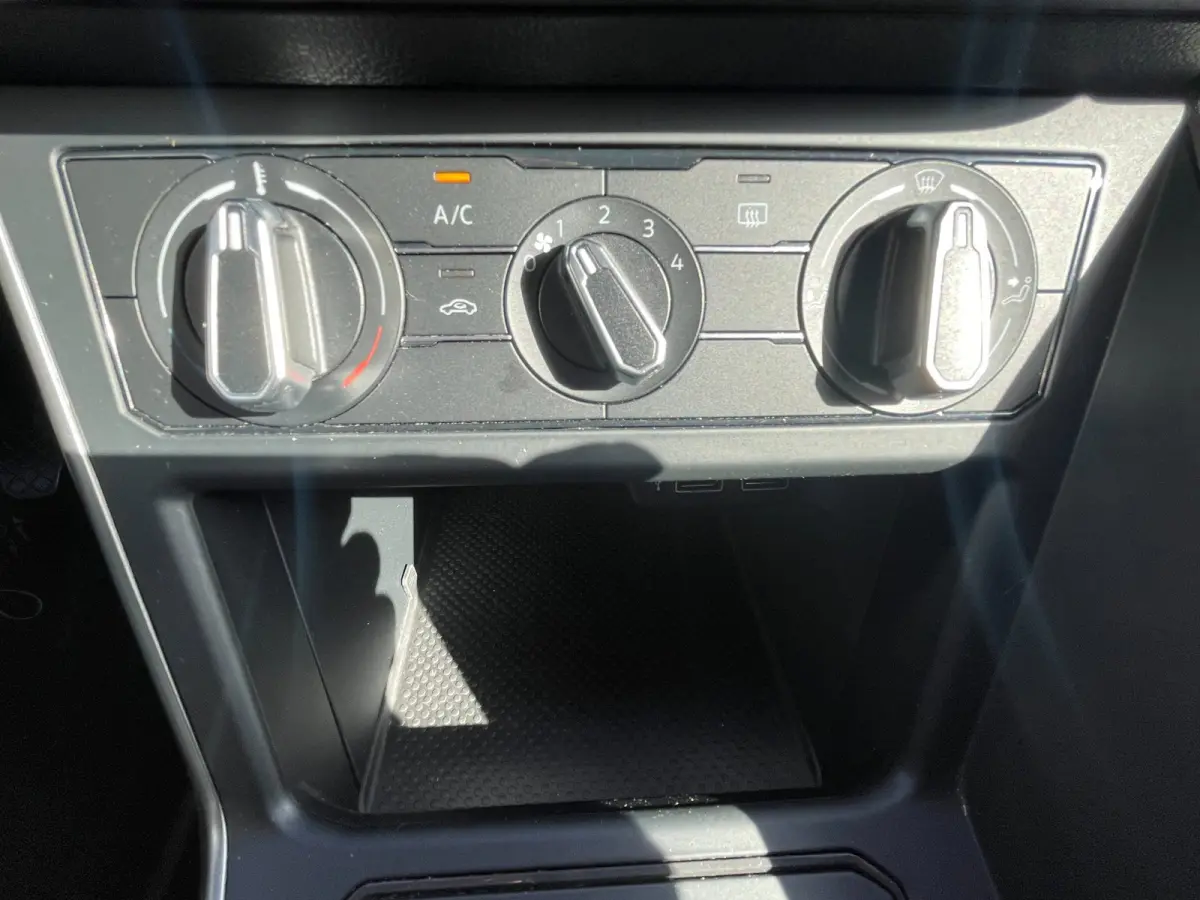 1.0 TSI Comfortline | panoramadak | lmv 18" | pdc voor en achter