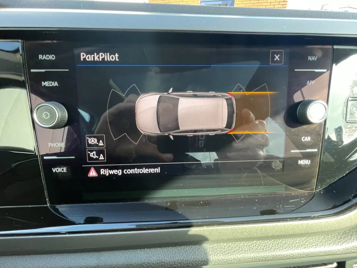 1.0 TSI Comfortline | panoramadak | lmv 18" | pdc voor en achter