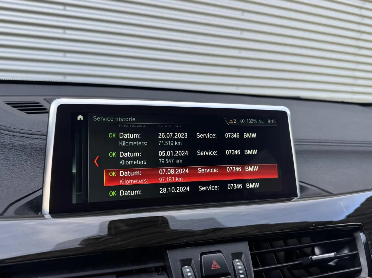 sDrive20i High Executive M Sport 192pk|Pano|Head-Up|Alcantara|Automaat|