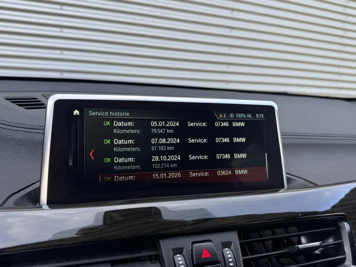 sDrive20i High Executive M Sport 192pk|Pano|Head-Up|Alcantara|Automaat|