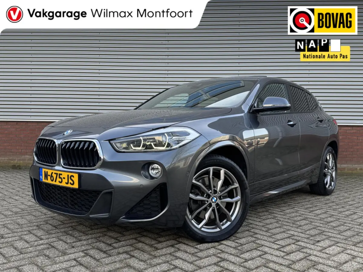 sDrive20i High Executive M Sport 192pk|Pano|Head-Up|Alcantara|Automaat|