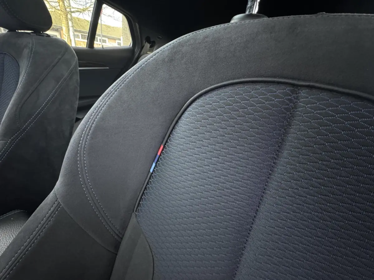 sDrive20i High Executive M Sport 192pk|Pano|Head-Up|Alcantara|Automaat|