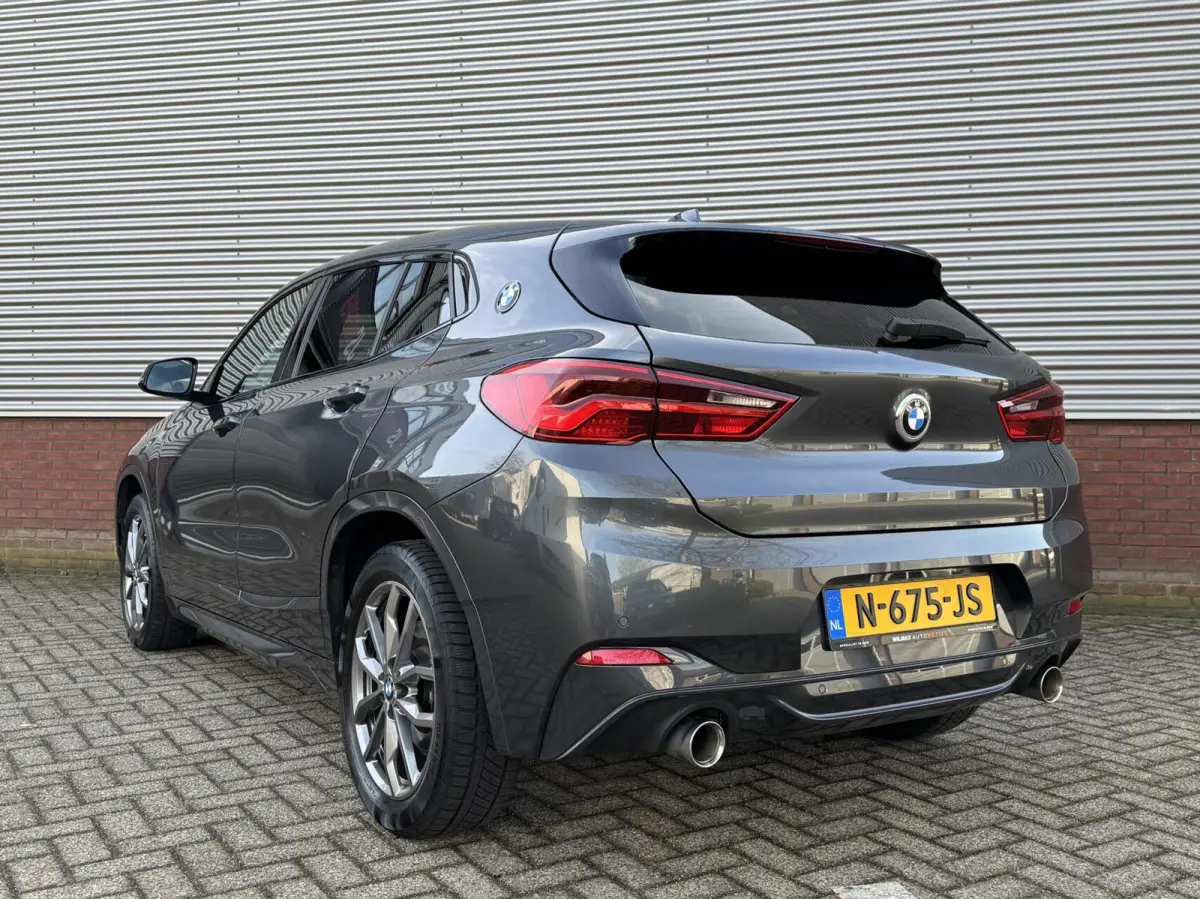 sDrive20i High Executive M Sport 192pk|Pano|Head-Up|Alcantara|Automaat|