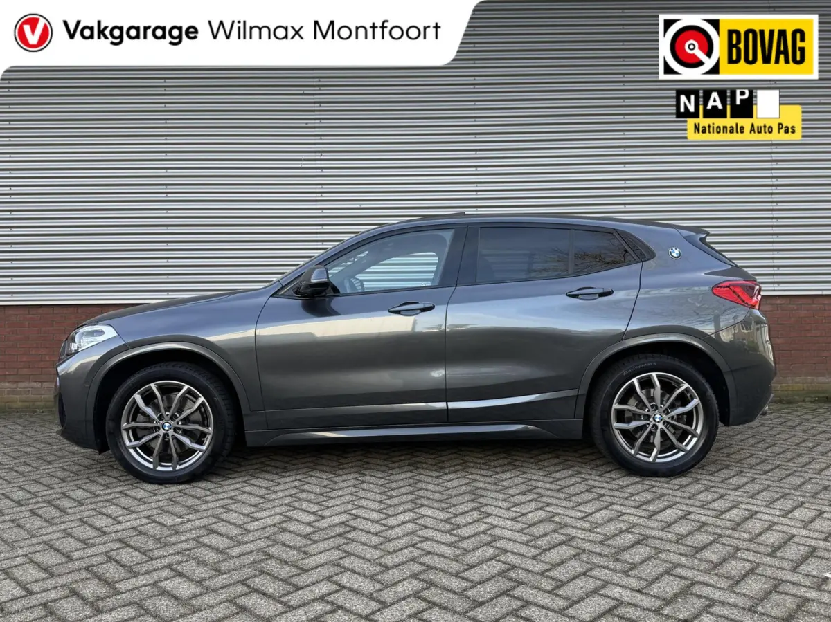 sDrive20i High Executive M Sport 192pk|Pano|Head-Up|Alcantara|Automaat|