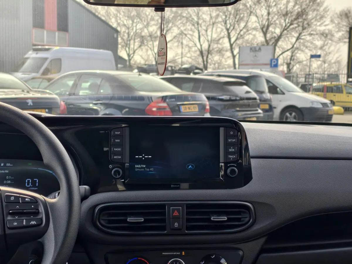 1.0 Comfort / NAP / LAGE KM / VITUAL COCKPIT / CAMERA / NAVI / AIRCO /