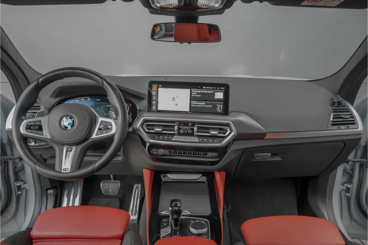 xDrive20i M-Sport Pano Laser Stuurverw Trekhaak Individual 20"