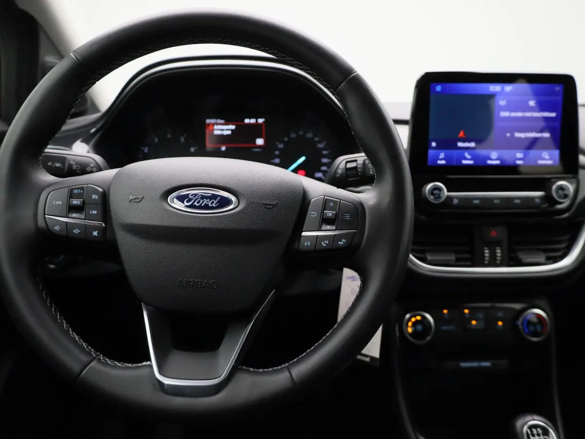 1.0 EcoBoost Titanium | NAVIGATIE | CRUISE CONTROL | PARKEERSENSOREN
