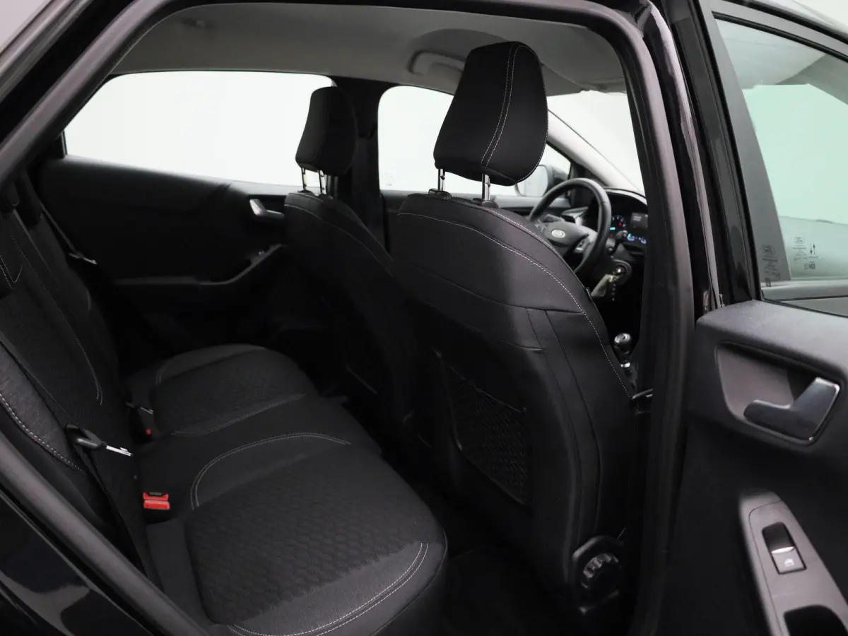 1.0 EcoBoost Titanium | NAVIGATIE | CRUISE CONTROL | PARKEERSENSOREN